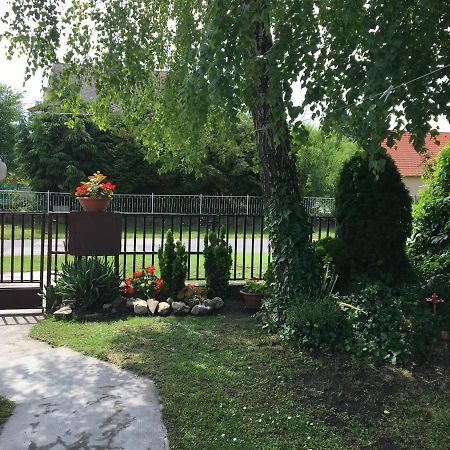 Rozsa Nyaralohaz Villa Balatonboglár Eksteriør billede
